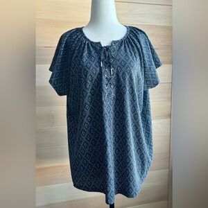 Ralph Lauren Chaps, size large, tie strings at the top blue and white